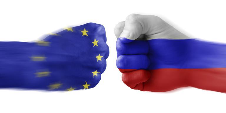 ЕС блокира сметките на 555 руснаци, кой влиза в черния списък